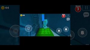 прохожу нору кротов в SuperBearAdventure