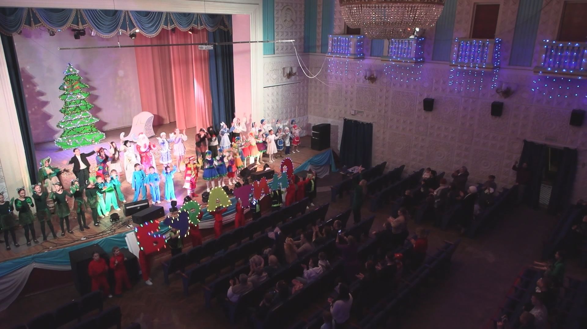 ЗОЛОТОЙ КЛЮЧИК ИЛИ ПРИКЛЮЧЕНИЯ БУРАТИНО