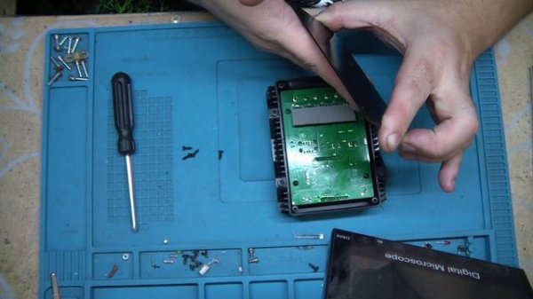 Solar charge controller