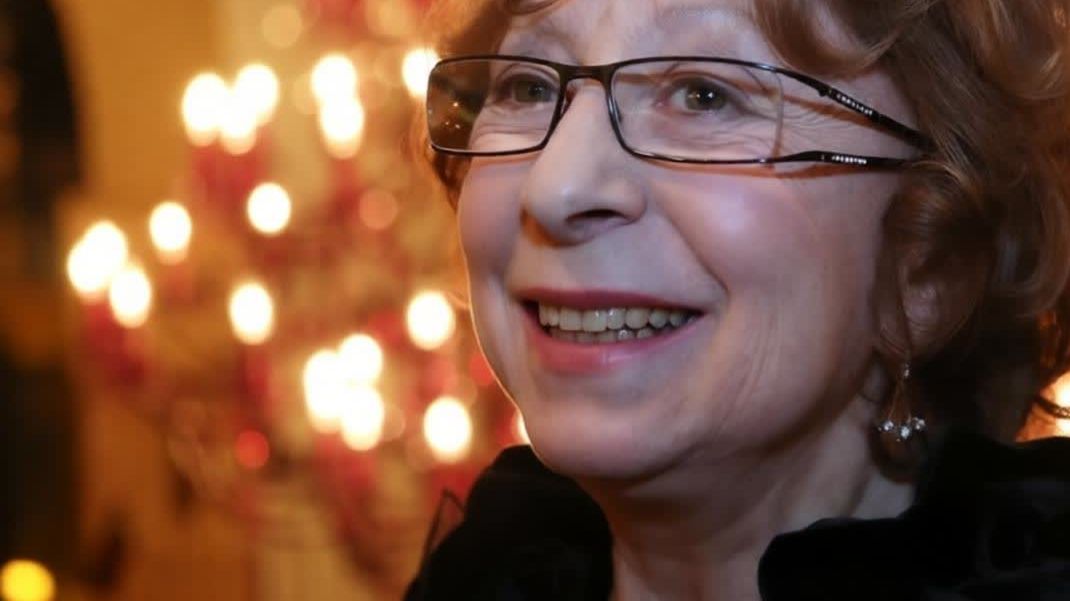 Ахеджакова переехала на Кипр, перед этим назвав смотреть онлайн