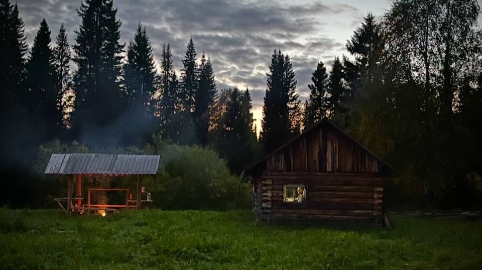 Ночь застала нас вдали от избы. Хариусы гнут спиннинг. Часть 1. смотреть онлайн