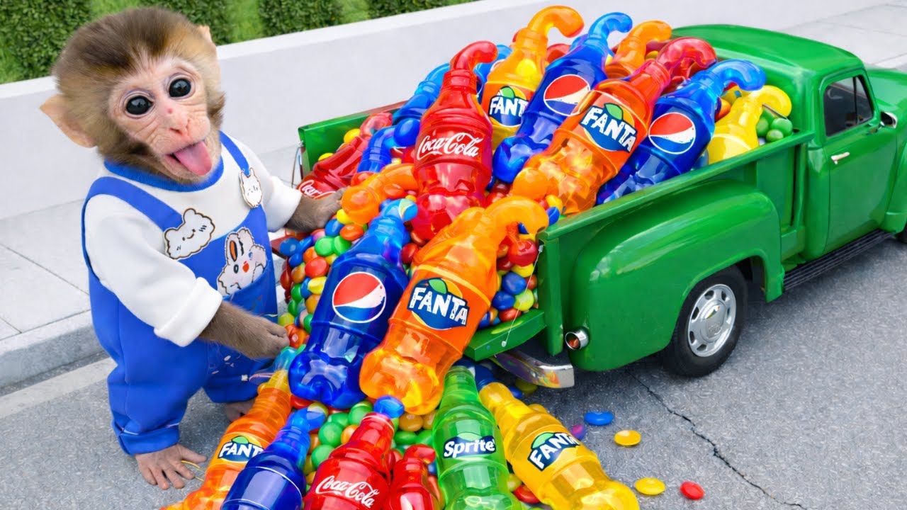 Мультики для детей, обезьянка играет в машинки, видео про обезьянку, обезьянка и сладости, мультики смотреть онлайн
