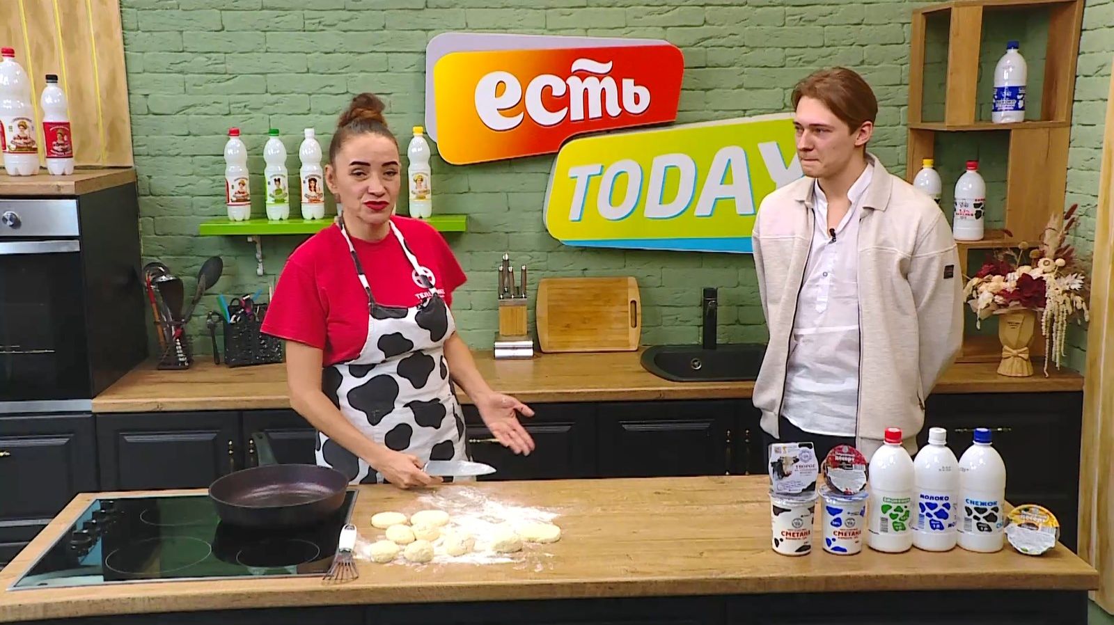 20.01.2026 ЕСТЬ Today! Аким Степаненко — тренер по фигурному катанию ДСК «Каскад» смотреть онлайн