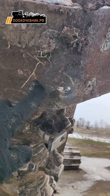 На гусеничном экскаваторе с мульчерной насадкой FAE провели ТО смотреть онлайн