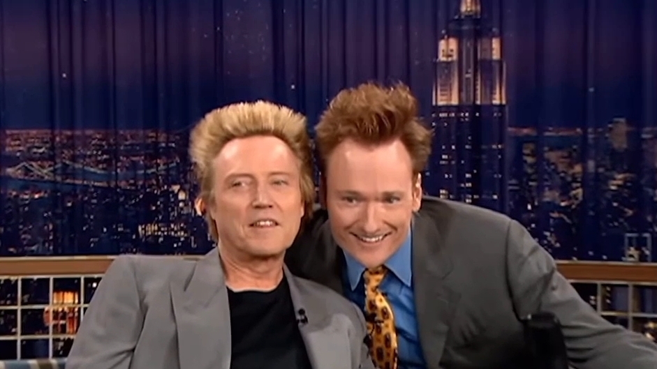 Шутка на съёмочной площадке с Кристофером Уокеном | «Поздняя ночь с Конаном О’Брайеном» смотреть онлайн