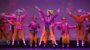 Детский танец "Скоморохи"