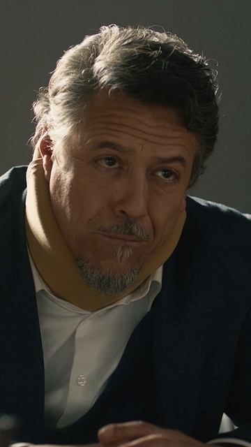 Задача врача – лечить людей, а не переживать за них. Согласны? 🤔 смотреть онлайн