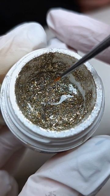 Для тех кто любит классику и минимализм🖤 #маникюр #укреплениегелем #квадратнаногтях #минимализм