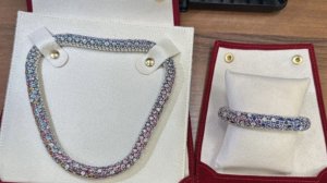 Россиянку задержали в аэропорту «Шереметьево» с украшениями из Дубая на 34 миллиона рублей