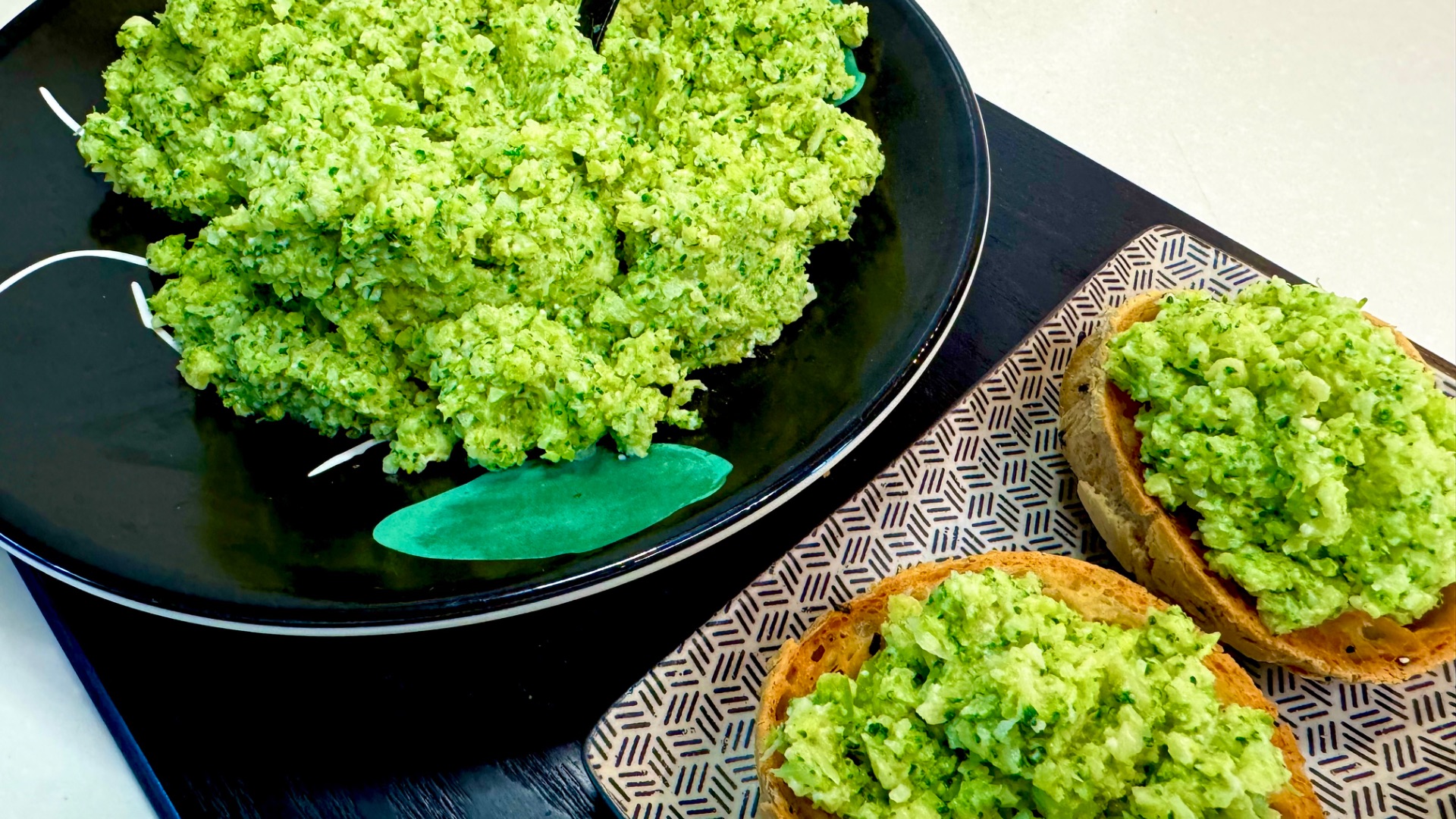 Замечательная закуска-паштет из брокколи! смотреть онлайн