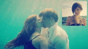 Natalie Imbruglia - Beauty On The Fire