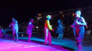 Юра пытается с ними танцевать 😂 19.01.26.