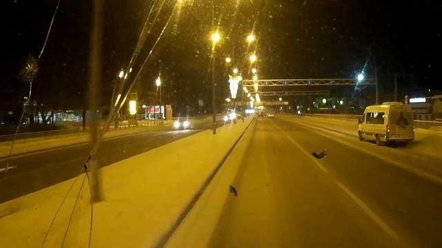 Зима, конец рабочей недели, гололед, НАКИПЕЛО. смотреть онлайн