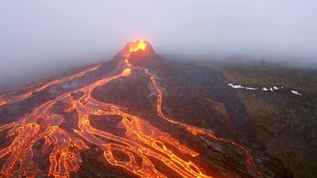 Прогулка по Исландии в качестве 4K смотреть онлайн