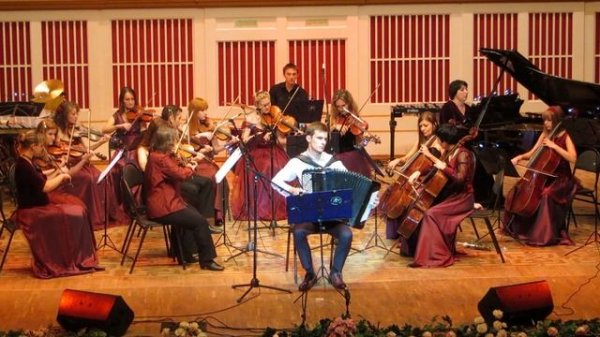 Astor Piazzolla - Street tango