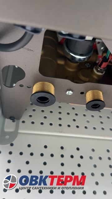 Котел Baxi ECO Four 24 (дым, 2-х контурный)