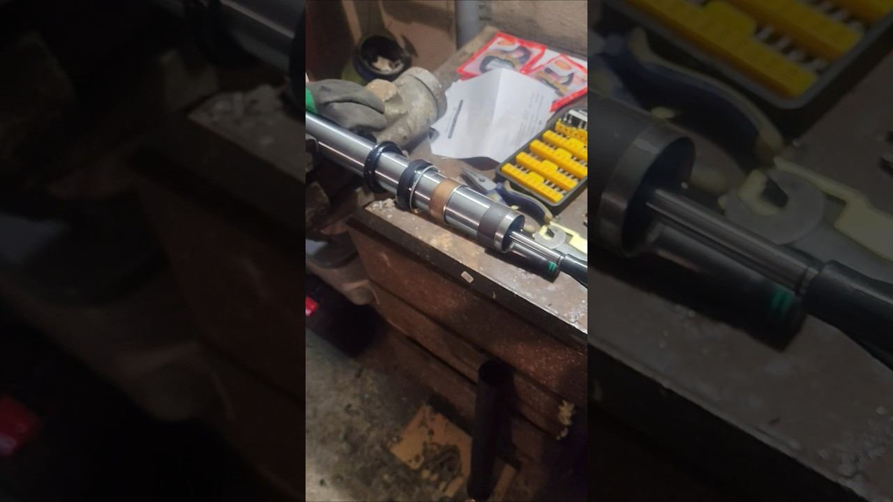 Около ЭНДУРО. меняю сальники.