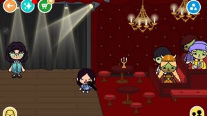 ПЕНИЕ МАЛОЛЕТКИ VS ПЕНИЕ ВЗРОСЛОЙ!(В НАЧАЛЕ СМЕШНО)