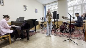 Полина Кузавлёва "SOS"