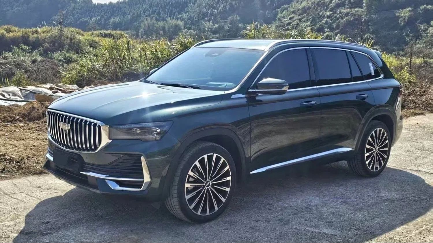 2025 Xingyue L 2.0TD Automatic 4WD смотреть онлайн