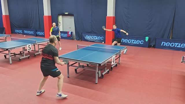 Чирков А. (700) - Буханов А. (479) 05.01 турнир по настольному теннису ТТМаршал смотреть онлайн