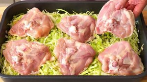 Кочан капусты и куриные бедра! САМЫЕ ВКУСНЫЕ куриные бедра с овощами! Очень сочные и ароматные!
