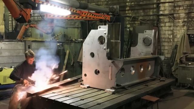 Когда завод молчит — в голове работает цех идей смотреть онлайн