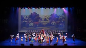 «Многонациональная карусель», Театр «Гжель». «Multinational Carousel», Gzhel Theatre.