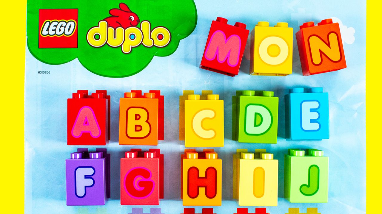 Английский Алфавит Lego Duplo! смотреть онлайн