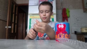 лазерная указка. Очень сильная предупреждаю!