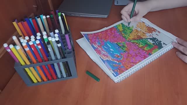 ХОББИ-ВЛОГ: Раскрашиваю раскраску по номерам смотреть онлайн