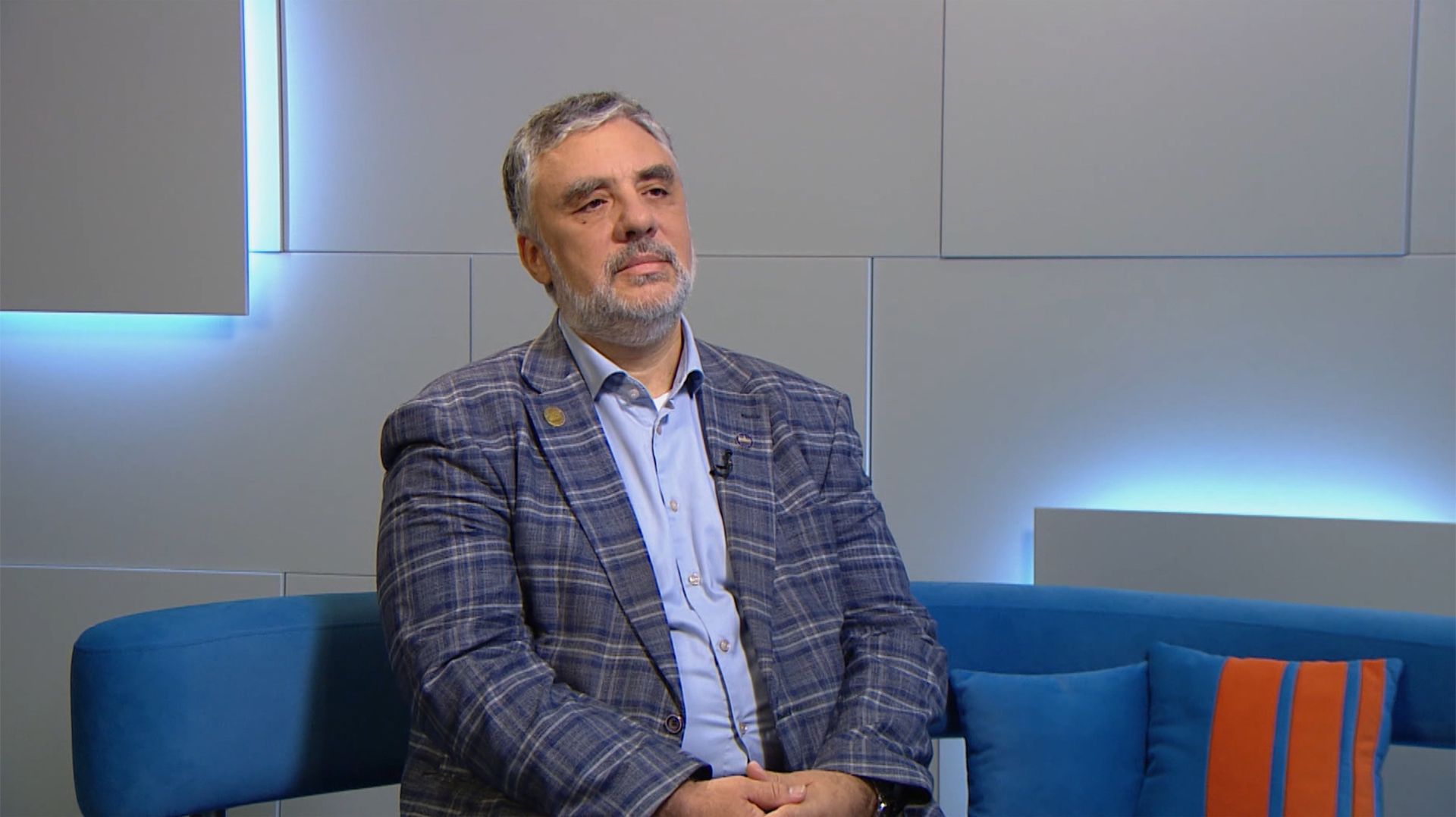 Местное время. Санкт-Петербург. Орнитолог Никита Чернецов смотреть онлайн