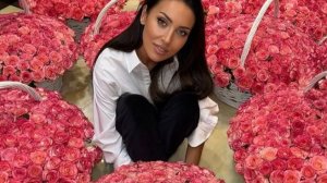 «Материнского и личного вам счастья»: появились фото беременной Алсу