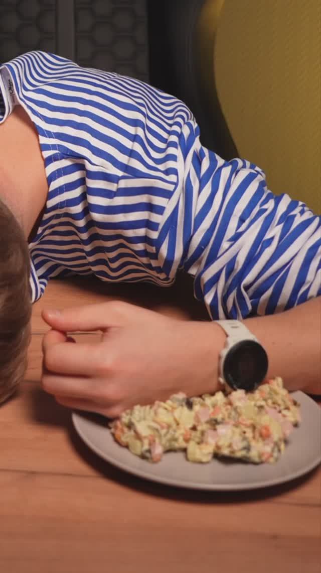 Тестируем Garmin в тяжелых условиях: они выдержали 2025-ый год, но справятся ли с Новым годом? 😱 смотреть онлайн