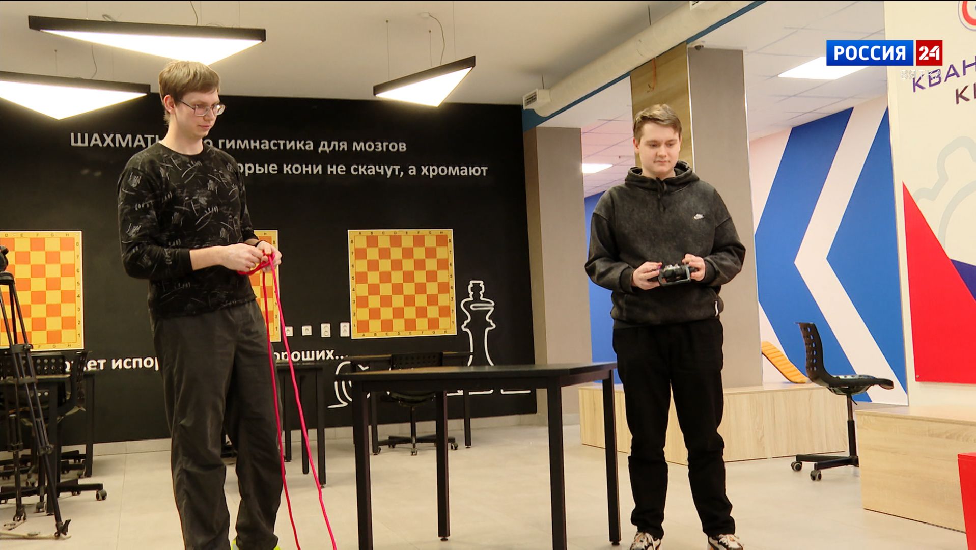 В Кирове представили проекты юных изобретателей смотреть онлайн