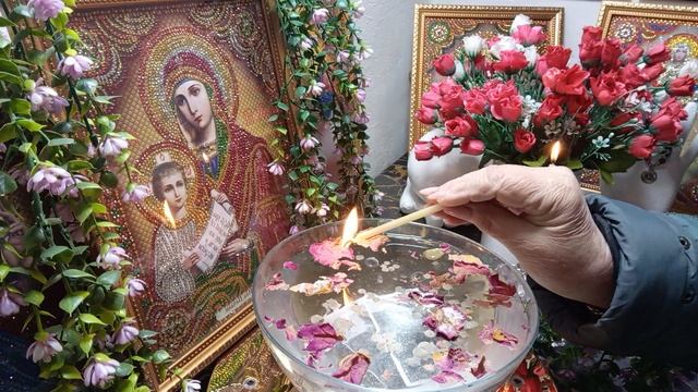 ОЧИЩЕНИЕ СВЯТОЙ ВОДОЙ . смотреть онлайн