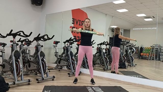 Здоровая спина с (поясом) ремнём для йоги - 5 мин