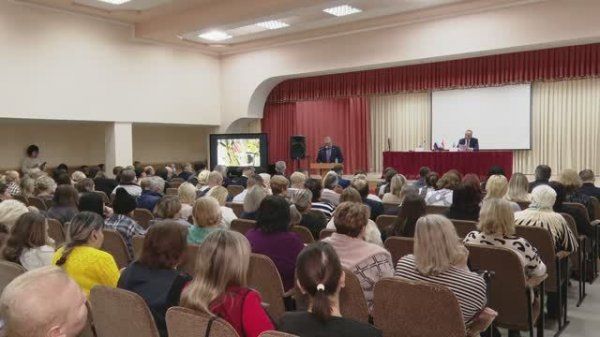 В микрорайоне Новый город прошел первый в этом году открытый диалог власти и жителей Заинска