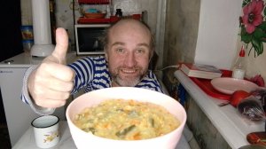 обед с Рыжулей. пощусь, а лучше не становлюсь. мукбанг. обжор. еда на камеру. диета. шизофрения.