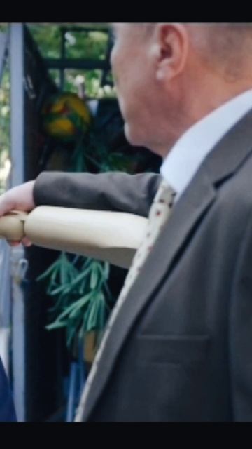 Педагог и угольки