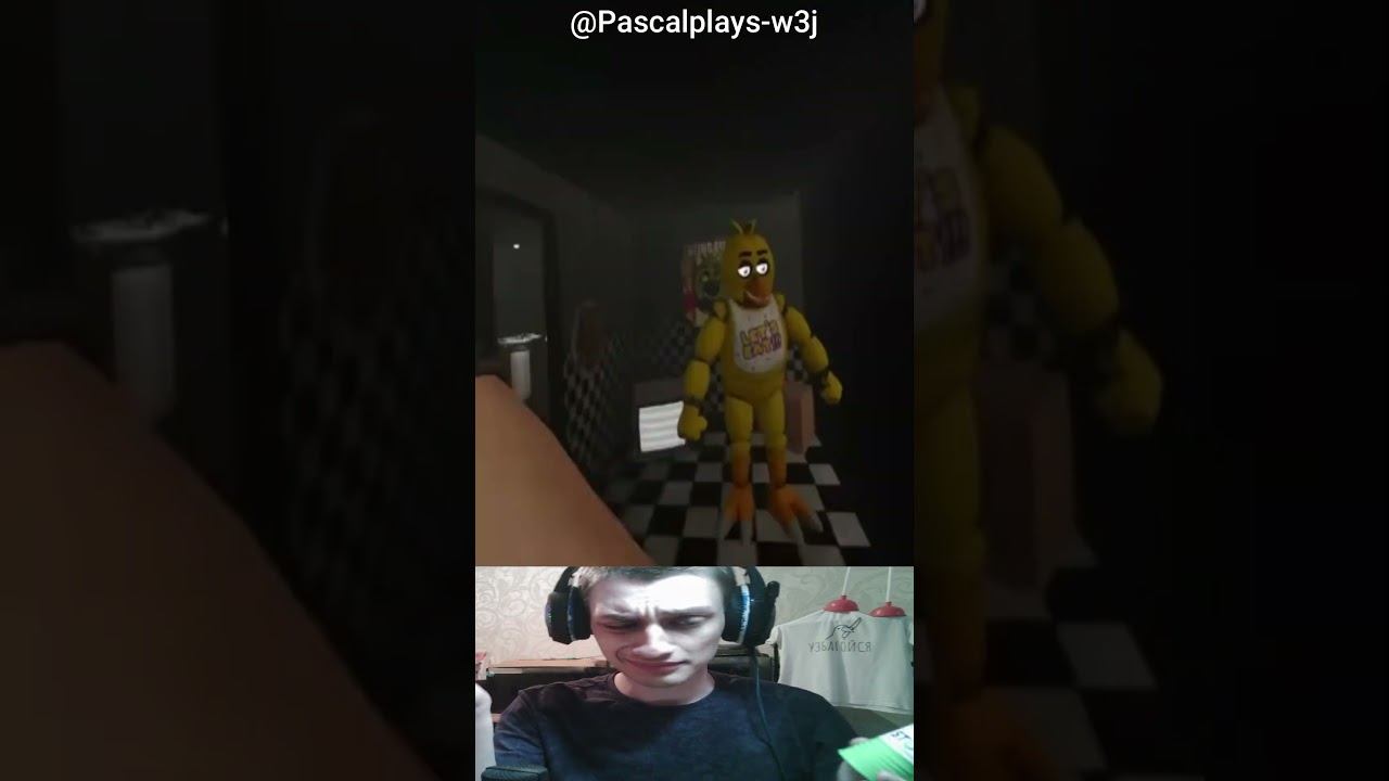 The security guard got angry at animatronics смотреть онлайн