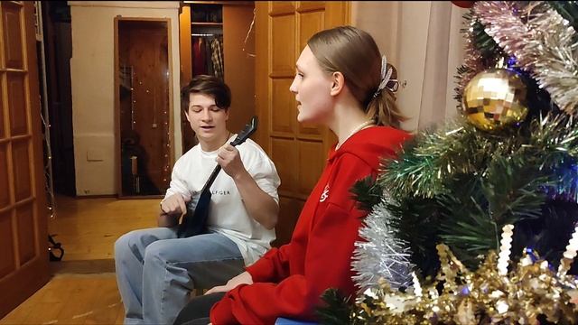 Полно вам, снежочки, на талой земле лежать,
Полно вам, казаченьки, горе горевать. Полно вам, казач смотреть онлайн