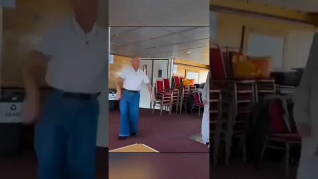 Прикольная песня про коня в год Лошади. 🤣🤣🤣 смотреть онлайн