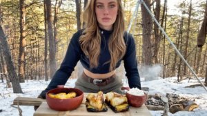 Хрустящая рыба с ананасами , приготовления на костре в лесу, соло кемпинг. Бушкрафт.