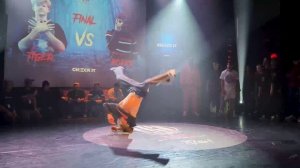 BreakDance | Breaking - Air twist (Power move)