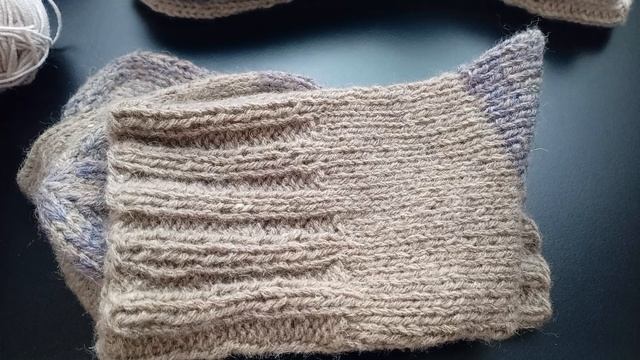 Мои вязальные процессы. Готовые работы и что на спицах смотреть онлайн