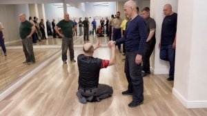 Ситуации разные, задача одна))).