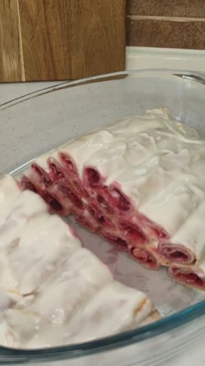 Блинный тортик с вишней