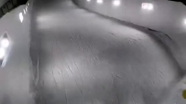 коньки,горка.mp4 смотреть онлайн