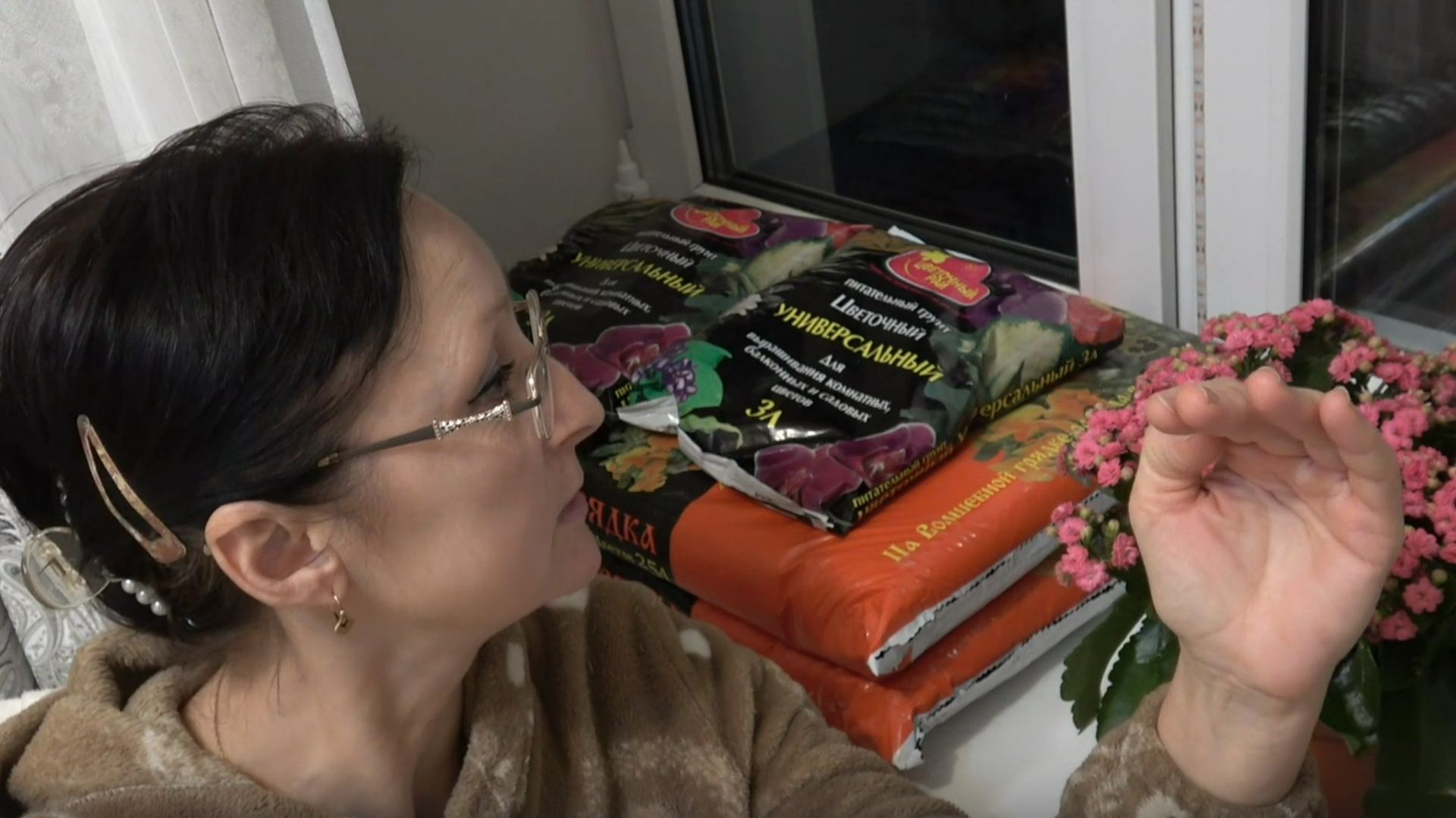 Январь 2026 года. Матушка земля для рассады.. В предвкушении посевов. Сравниваю составы грунтов. смотреть онлайн